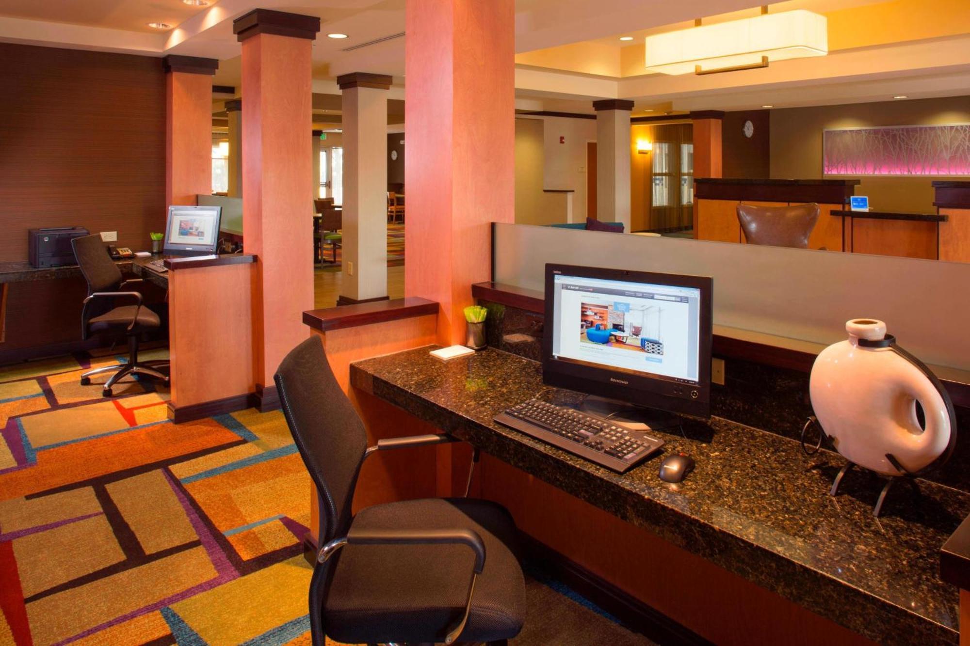 Fairfield & Atlanta Hotel