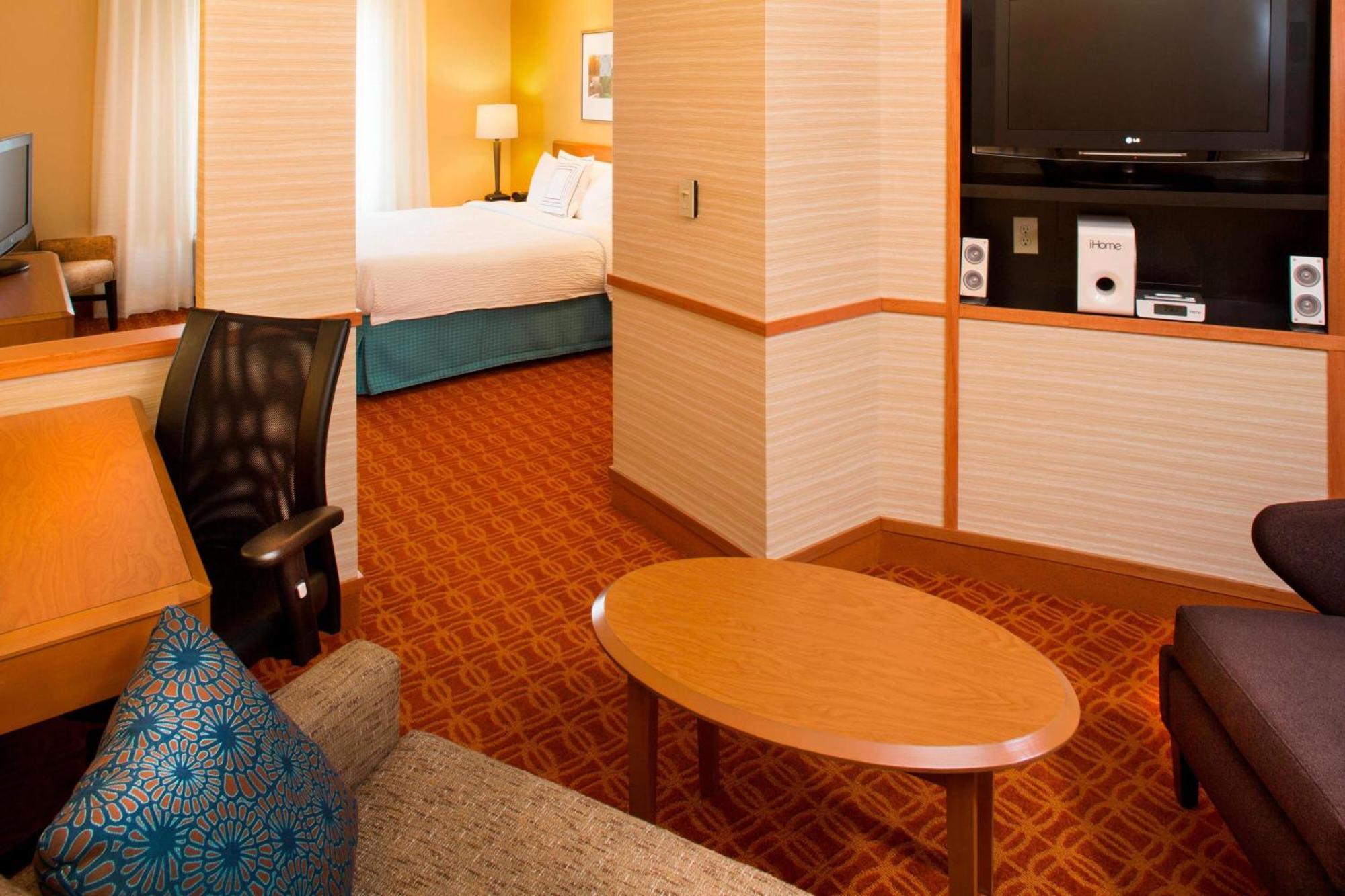 Hotel Fairfield & Atlanta 3*