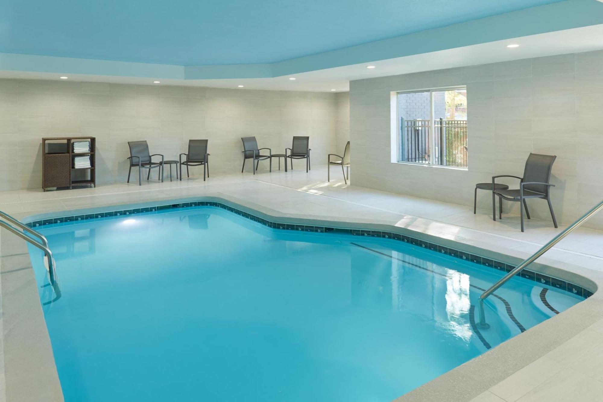 Hotel Fairfield & Atlanta